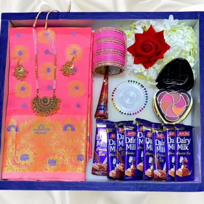 স্পেশাল গিফট প্রিমিয়াম শাড়ি কম্বো SC-83